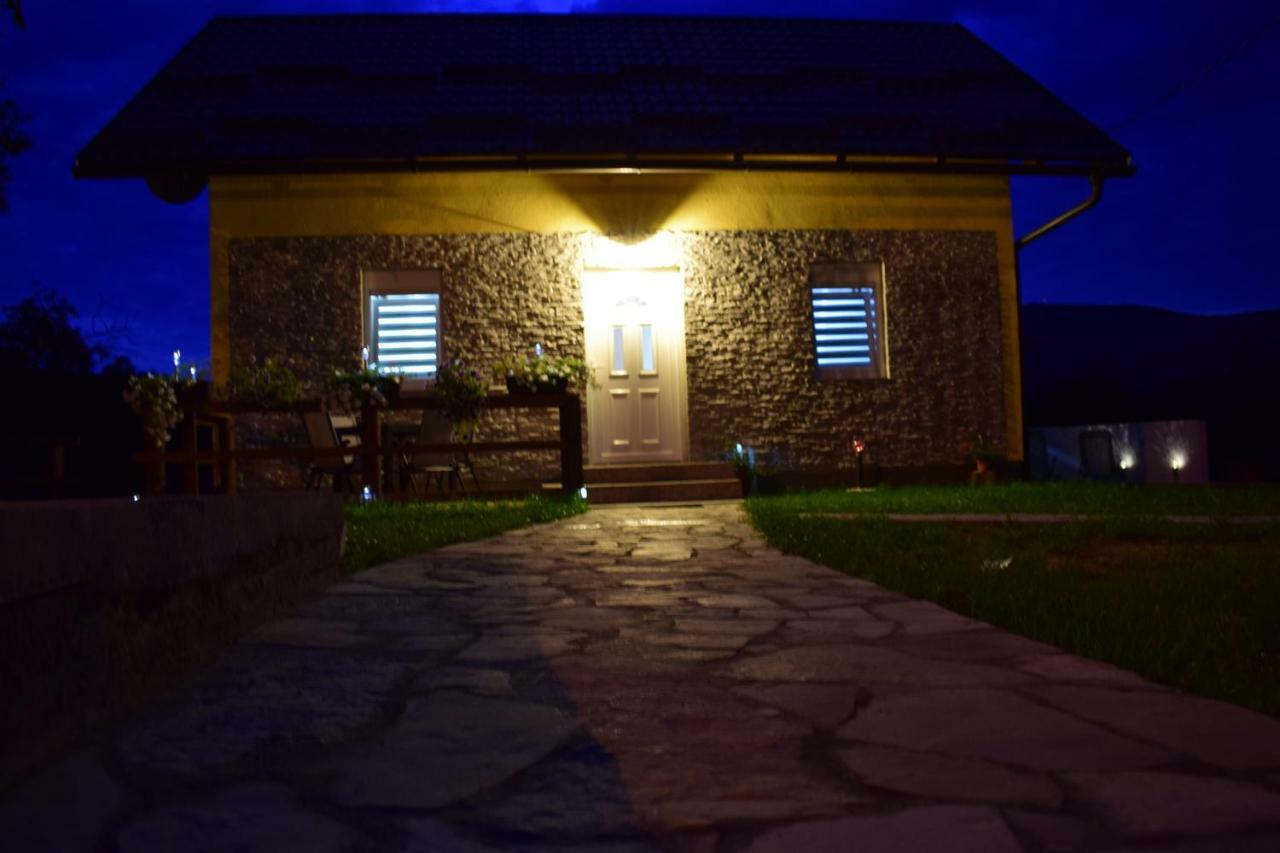Apartment & Room Toma Smoljanac Dış mekan fotoğraf
